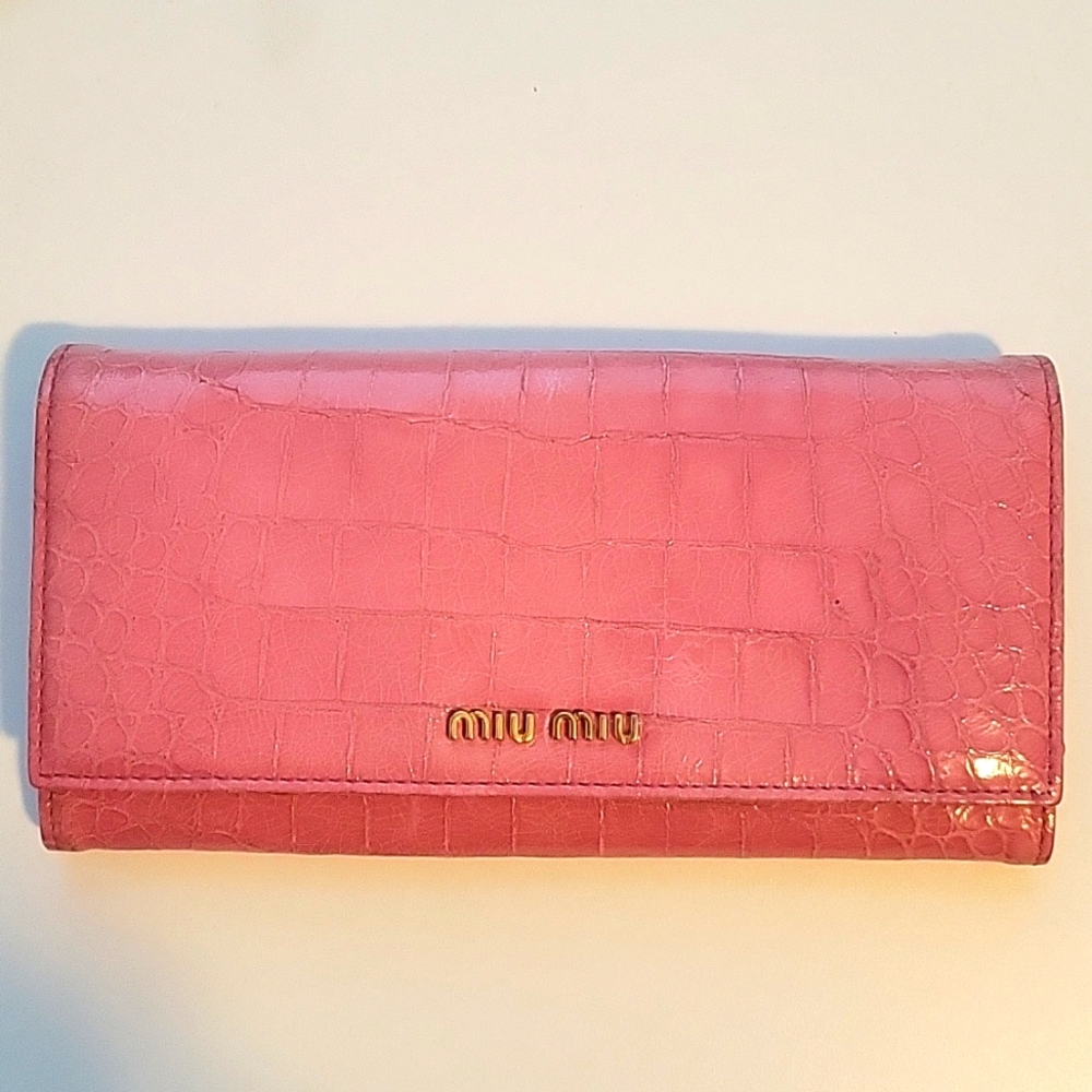 miumiu Wallet Purse Long Wallet Pink Gold Woman Authentic Used